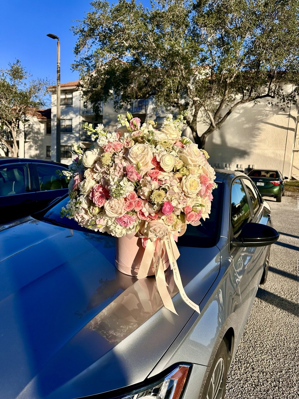 Flower arrangement "Cloud of Love XXL Box"